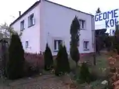 Człuchów dom na sprzedaż ze specjalistycznym sprzętem do geometrii kół