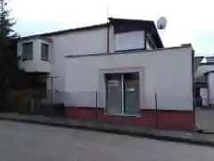 Widok od ulicy Sienkiewicza w Człuchowie. Zobacz pełny opis domu z warsztatem